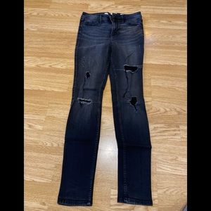 Hollister jeans